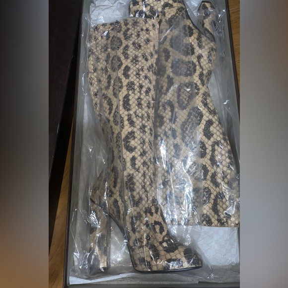 Gucci Anaconda Boots - Picture 6 of 8